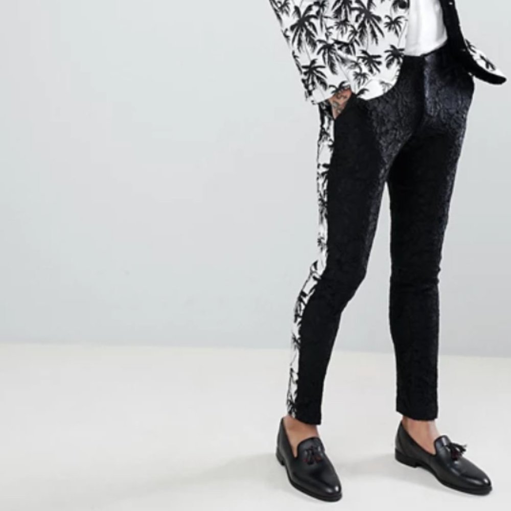 ASOS Edition Super Skinny Trousers Size 30/32 but it fits like 28/32 - Picture 3 of 8